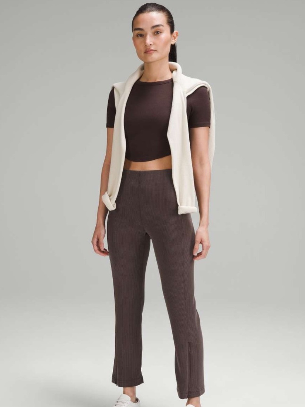 #308 Lululemon Ribbed Softstreme Zip Leg Crop 25 Espresso 14
